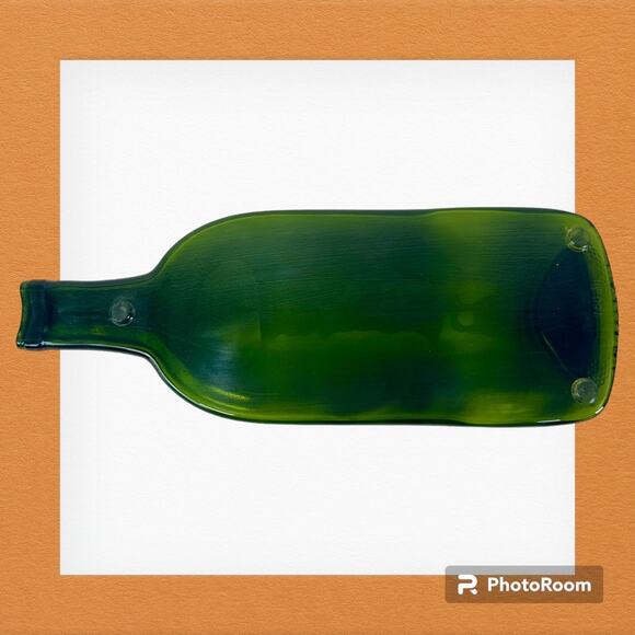 Green Recycled Pressed Flattened Wine Bottle Glass Cutting Board Upcycle Decor - Picture 2 of 6